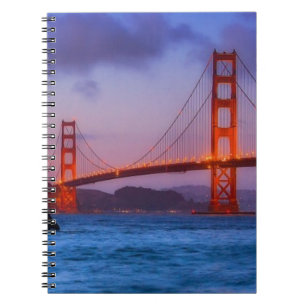 Caderno Espiral Após o por do sol para fora na praia do padeiro