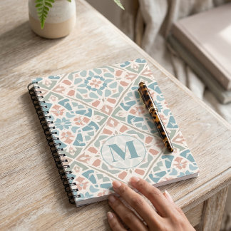 Caderno Espiral Arabesco Terroso | Letra Personalizada em Mosaico