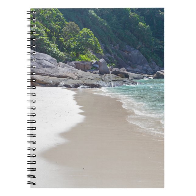 Caderno Espiral Areia branca semelhante e mar azul-turquesa (Frente)