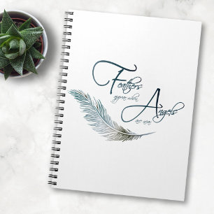Caderno Espiral As penas aparecem quando os anjos estão próximo