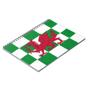 Caderno Espiral Bandeira do Dragão Céltico Vermelho Místico do Paí