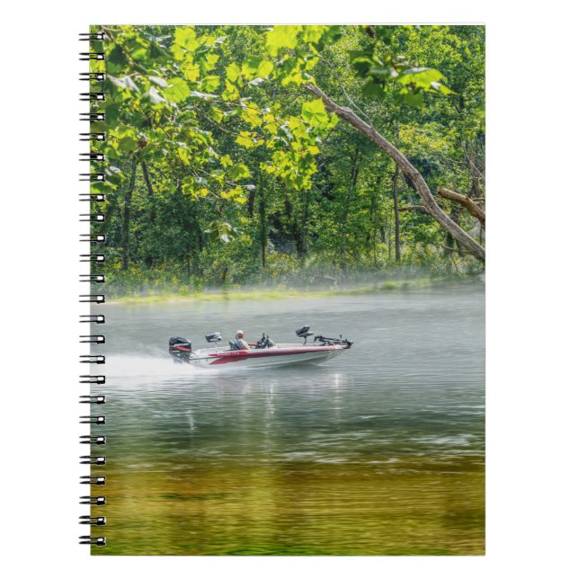 Caderno Espiral Barco De Pesca Em Movimento (Frente)