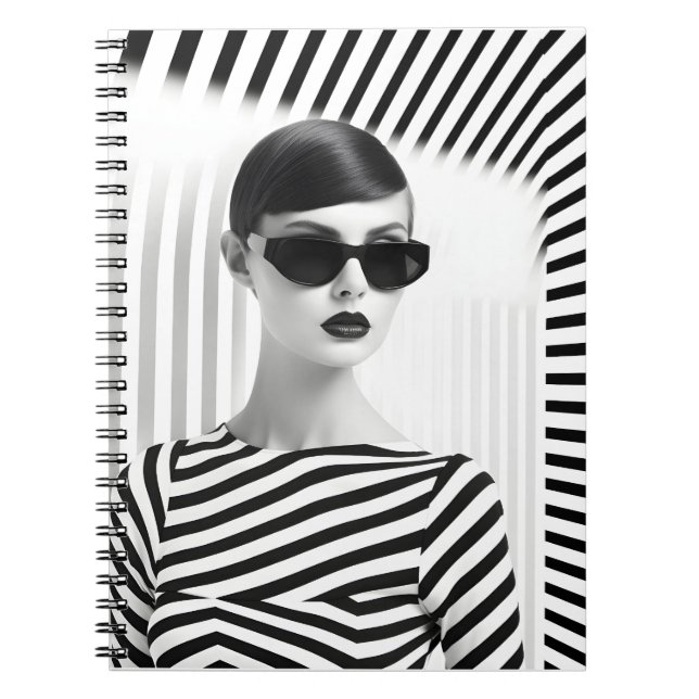 Caderno Espiral Belo Retrato de Arte de Mulheres Negras E Brancas (Frente)