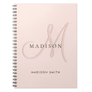 Caderno Espiral Blush Rosado Monograma Script Elegante
