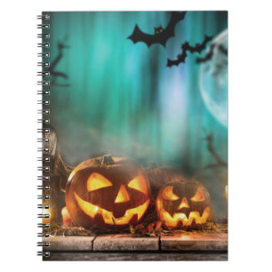 Caderno Espiral Bombas e morcegos de Halloween