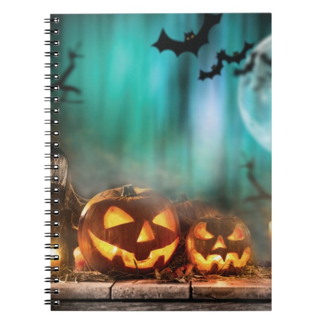 Caderno Espiral Bombas e morcegos de Halloween (Frente)