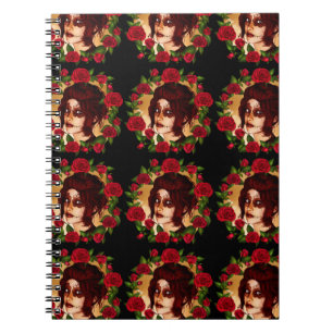 Caderno Espiral Boneca de Açúcar rosa vermelha