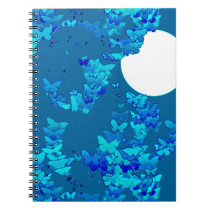 Caderno Espiral Borboletas contra o céu azul noturno, paisagem lu