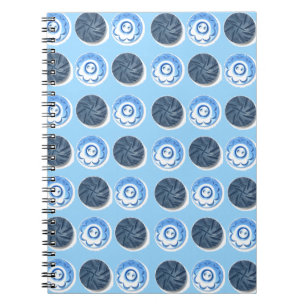 Caderno Espiral Botões de Costura Azul Chique em Padrão Azul Claro