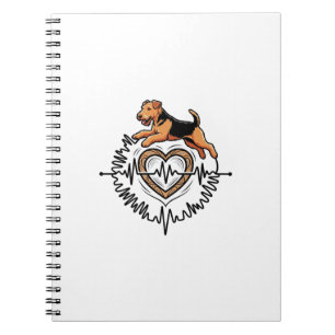 Caderno Espiral Cachorro Airedale Terrier Pulando Linha de Ekg do