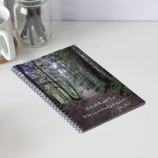 Caderno Espiral Caminho da Floresta Citação de John Muir