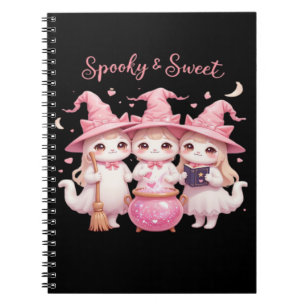 Caderno Espiral Camiseta Oversized Gato Bruxa Fofo Assustador e Do