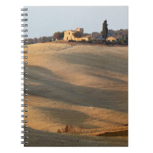 Caderno Espiral Campo agrícola ao pôr do sol, Val d'Orcia, Toscana