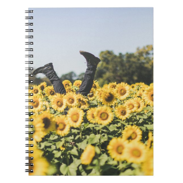 Caderno Espiral Campo de girassol no dia (Frente)