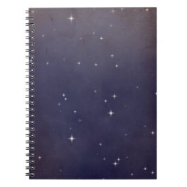 Caderno Espiral Campo estelar sob um céu noturno roxo desbotado