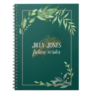 Caderno Espiral Caneta da pena & quadro frondoso no verde Spruce