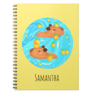 Caderno Espiral Capybaras Em Água Com Laranjas