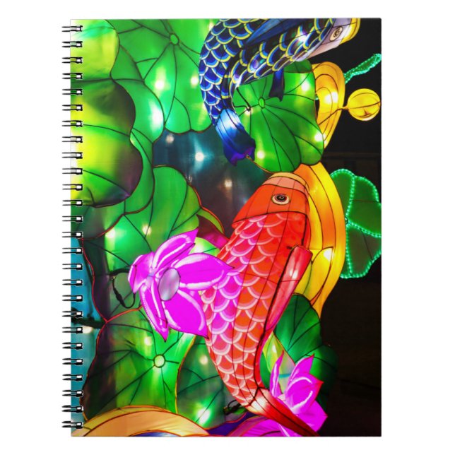 Caderno Espiral Carpa Iluminada (Frente)