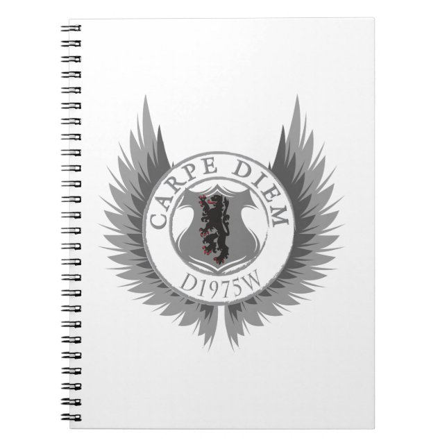 Caderno Espiral Carpe Diem com Crest, Wings & Lyon (Frente)