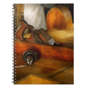 Caderno Espiral Carpinteiro - O humilde plano compre