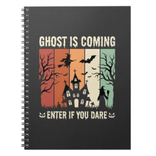 Caderno Espiral Casa Assombrada do Fantasma do Halloween Está Cheg