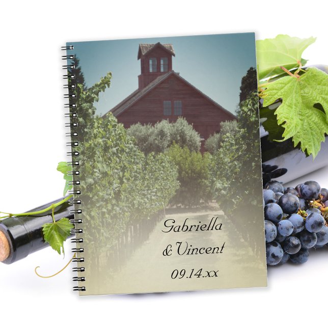 Caderno Espiral Casamento com Vineyard e Red Barn Rustic (Criador carregado)
