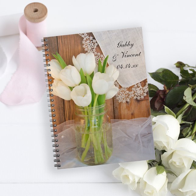 Caderno Espiral Casamento de Mason Jar e White Tulips Country Barn (Criador carregado)