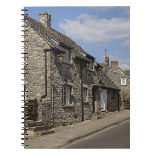 Caderno Espiral Casas de campo, vila de Corfe Castle, Dorset, Ingl