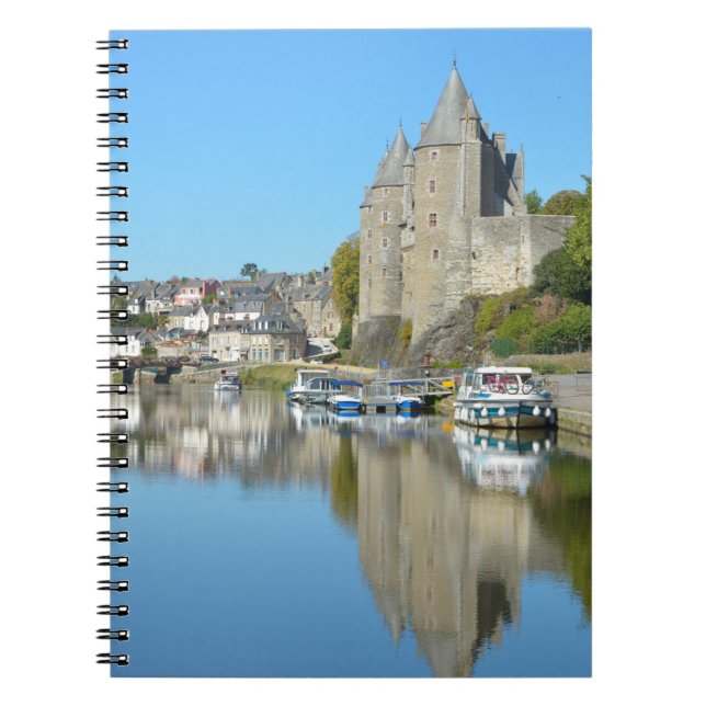 Caderno Espiral Castelo de Josselin na França Cartão-postal T-Shir (Frente)