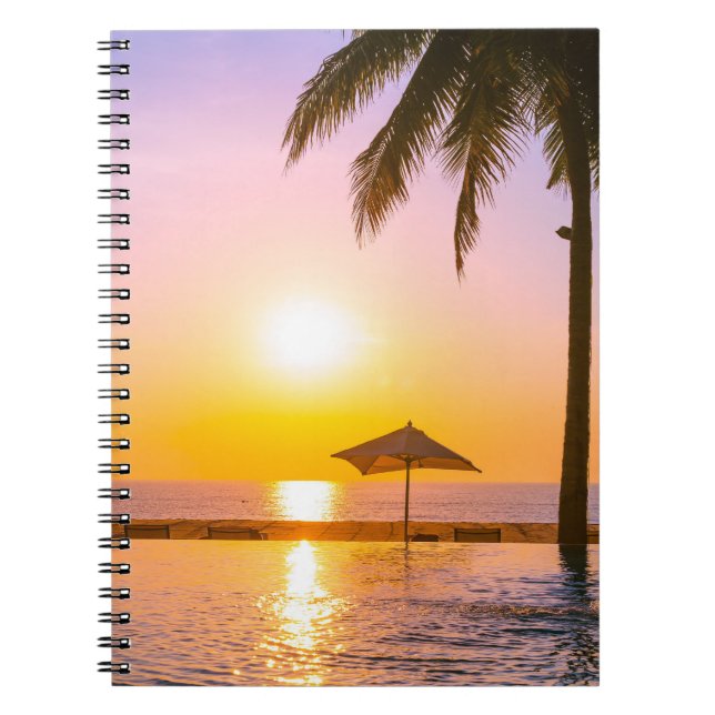 Caderno Espiral Cena de Praia de Verão com Mar (Frente)