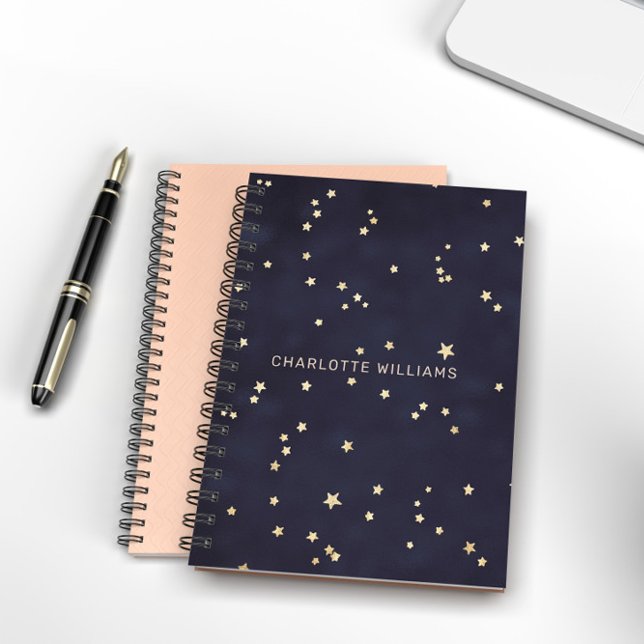 Caderno Espiral Céu Noturno E Douradas Estrelas Monograma Minimali (Criador carregado)