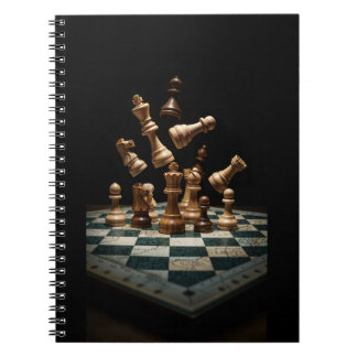 Caderno Espiral Chess Pieces in Motion