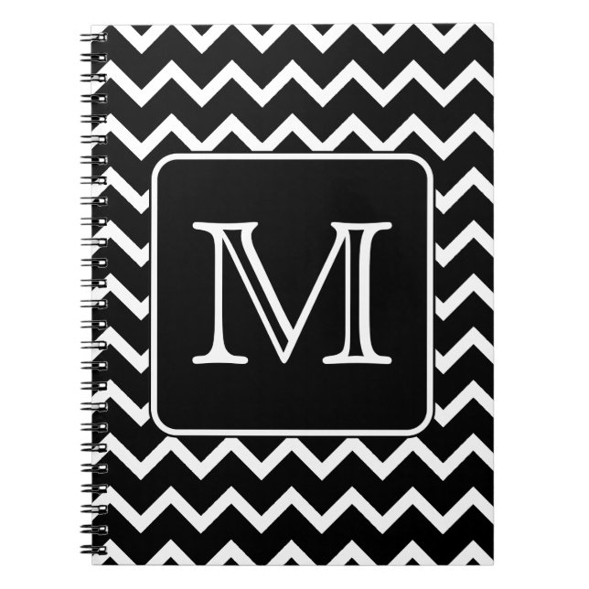 Caderno Espiral Chevron preto e branco com monograma feito sob (Frente)