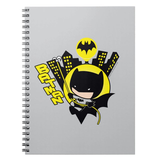 Caderno Espiral Chibi Batman Escalando A Cidade (Frente)
