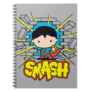Caderno Espiral Chibi Super-Homem Esmagando Pela Parede De Brick