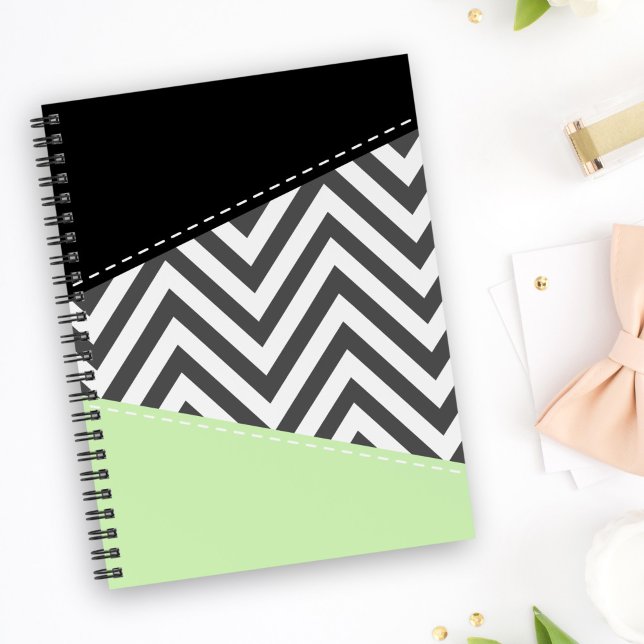 Caderno Espiral Cinza Zigzag, Cinza Chevron, Zigzag Patterno, Casa (Criador carregado)