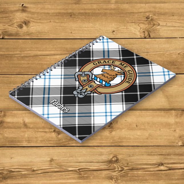 Caderno Espiral Clan Forbes Crest sobre o vestido Tartan (Criador carregado)