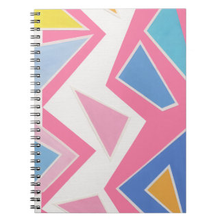 Caderno Espiral Colagem de Triângulos Rosa