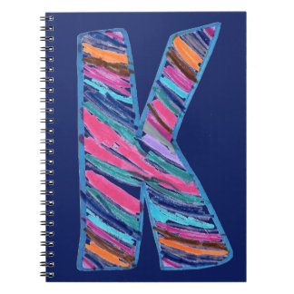 Caderno Espiral Colorida Letra Multicolorida K como em Kay em Azul
