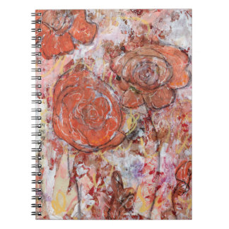 Caderno espiral com flores laranja de mídia mista