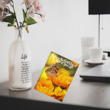 Começos Novos do Notebook de Flor Amarelo