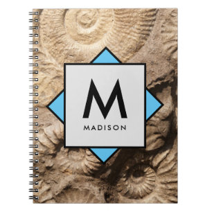 Caderno Espiral Conchas de Mar Ammonite com seu nome e Monograma e