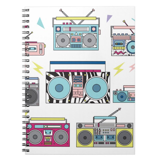 Caderno Espiral Conjunto de vários jogadores de cassetes antigos.  (Frente)