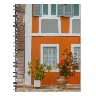 CADERNO ESPIRAL CONSTRUÇÃO DE CONCRETOS DE LARANJA BRANCA E CINZA