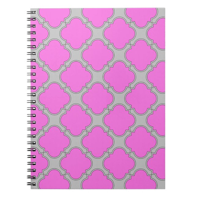 Caderno Espiral Cor-de-rosa-quatrefoil e cinzas (Frente)
