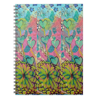 Caderno Espiral Corações de Mídia Mistos