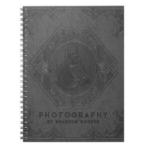 Caderno Espiral Couro cinza vintage com cabeça de cavalo relevada