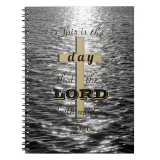 Caderno espiral Cross Este dia o Senhor fez