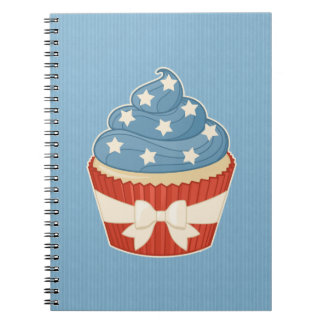 Caderno Espiral Cupcake patriótico em listras azuis