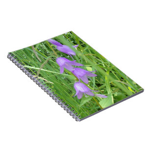 Caderno Espiral de Flores Roxas Precisas